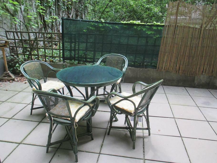 Relaxing Terrace Apartment In Lively Area Виена Екстериор снимка